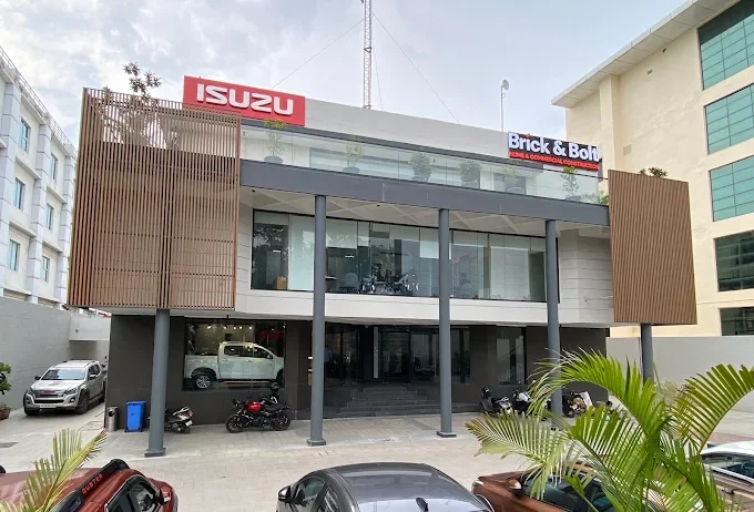 Brick & Bolt Construction Company in Noida